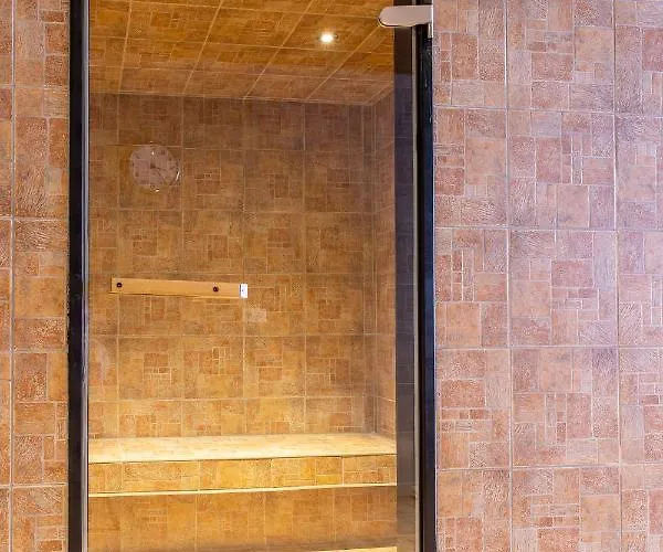 诺登蓝德豪斯酒店 3*