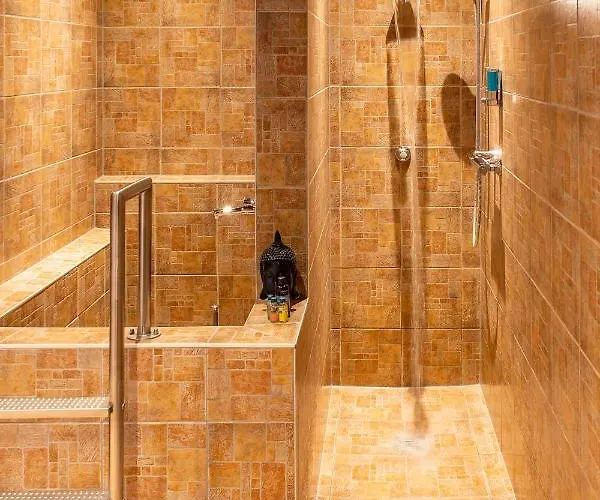 诺登蓝德豪斯酒店 酒店